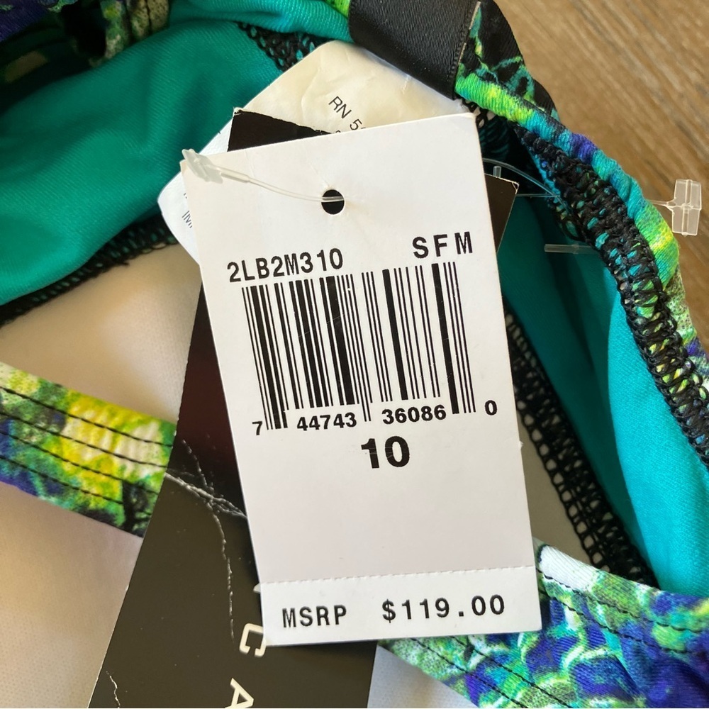 NWT La Blanca Abstract Green Snake Skin Print One Piece Swimsuit (10) - Picture 5 of 8